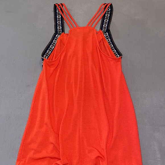 Summer Top - Picture 3 of 3